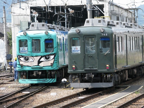 伊賀鉄道[0].jpg